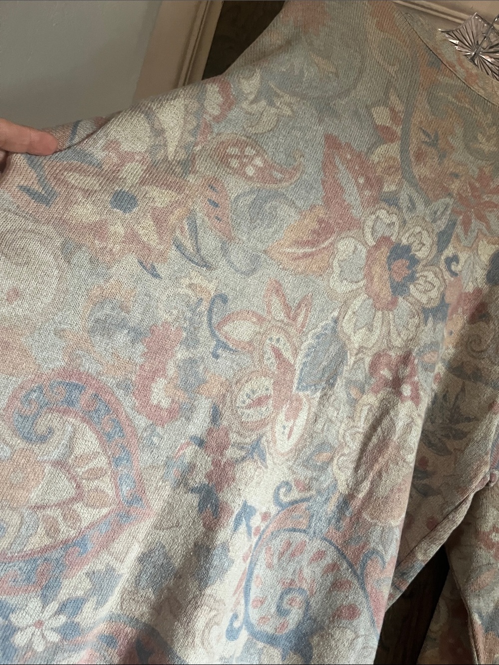 Pastel Floral V-Neck Button Cardigan Sweater linen and cotton made in Italy - Picture 7 of 10